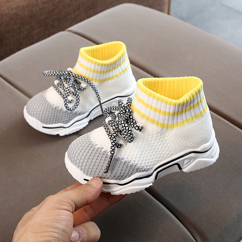 Children's knitted socks shoes boys 2020 spring and autumn breathable Korean sports shoes baby flying knit casual running boots