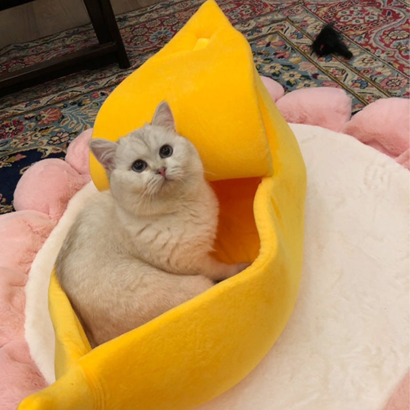Factory direct sales pet supplies kennel banana cat kennel dog kennel winter warm deep sleep cat sleeping bag seamless generation
