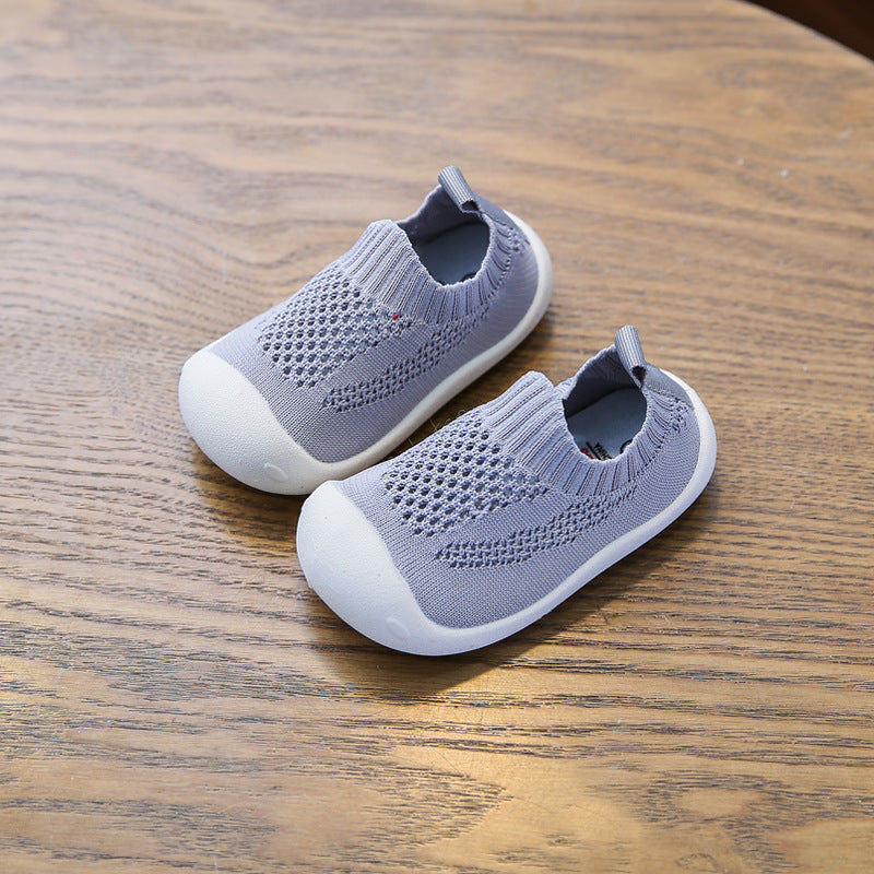 Children's shoes 2020 spring and autumn new baby toddler shoes baby soft sole boys and girls knitted indoor shoes wholesale