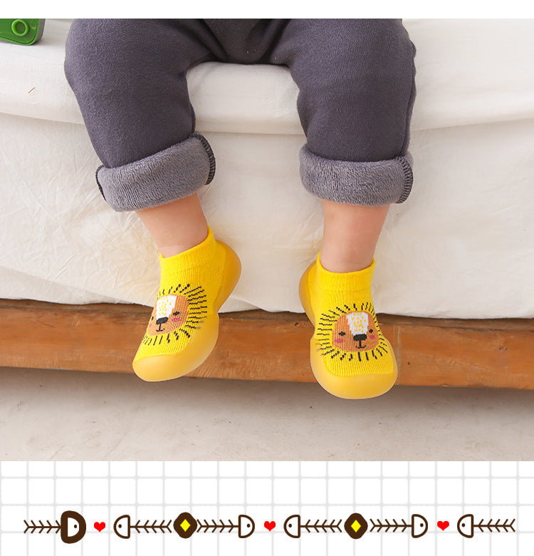 Korean style children's indoor soft-soled shoes spring and autumn baby breathable non-slip baby socks shoes toddler shoes wholesale