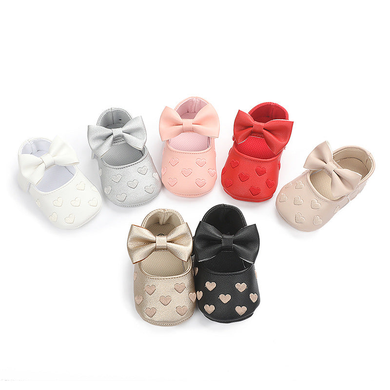 Special offer 0-1 year old baby toddler shoes baby shoes soft sole princess shoes heart-shaped princess shoes toddler shoes