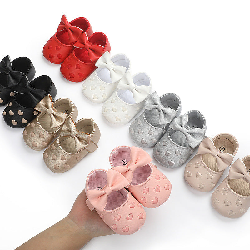 Special offer 0-1 year old baby toddler shoes baby shoes soft sole princess shoes heart-shaped princess shoes toddler shoes