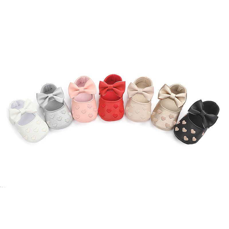 Special offer 0-1 year old baby toddler shoes baby shoes soft sole princess shoes heart-shaped princess shoes toddler shoes