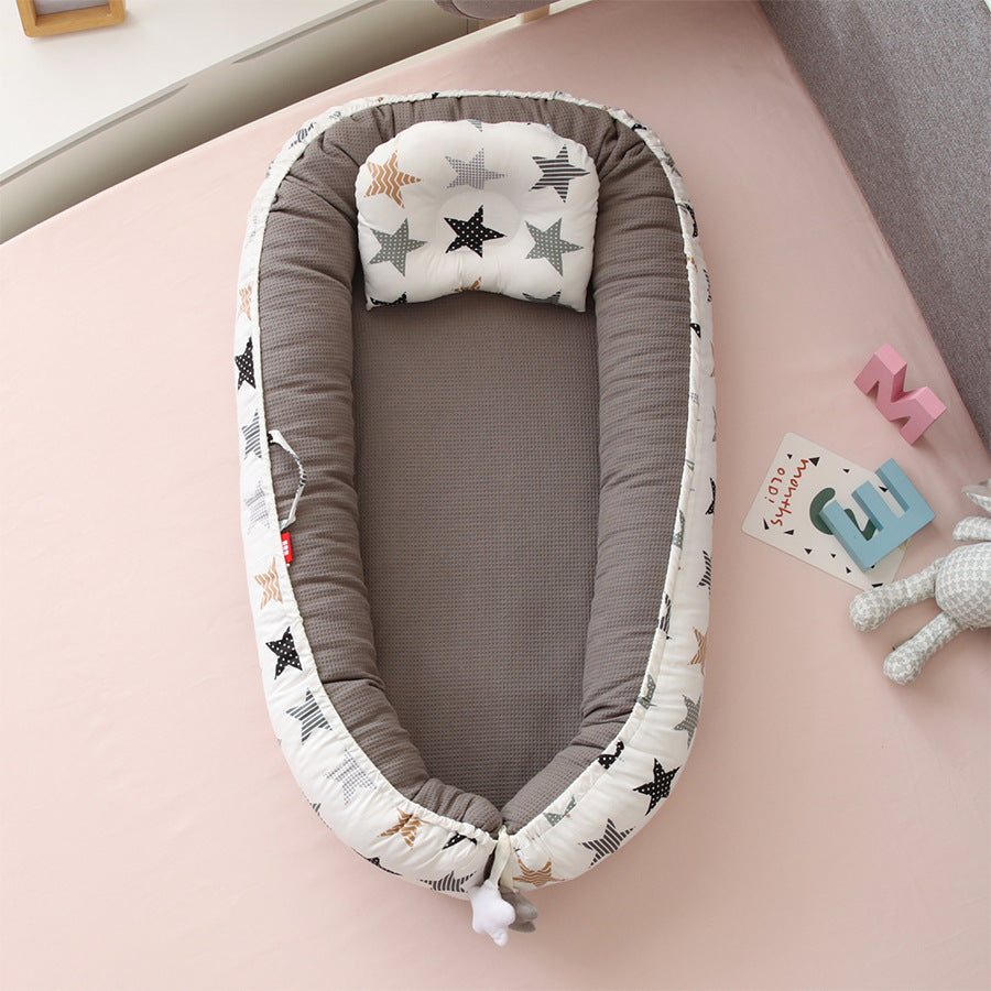 Hemei honeycomb breathable detachable and washable portable baby bed mid-bed bionic baby nest baby pillow travel baby bed