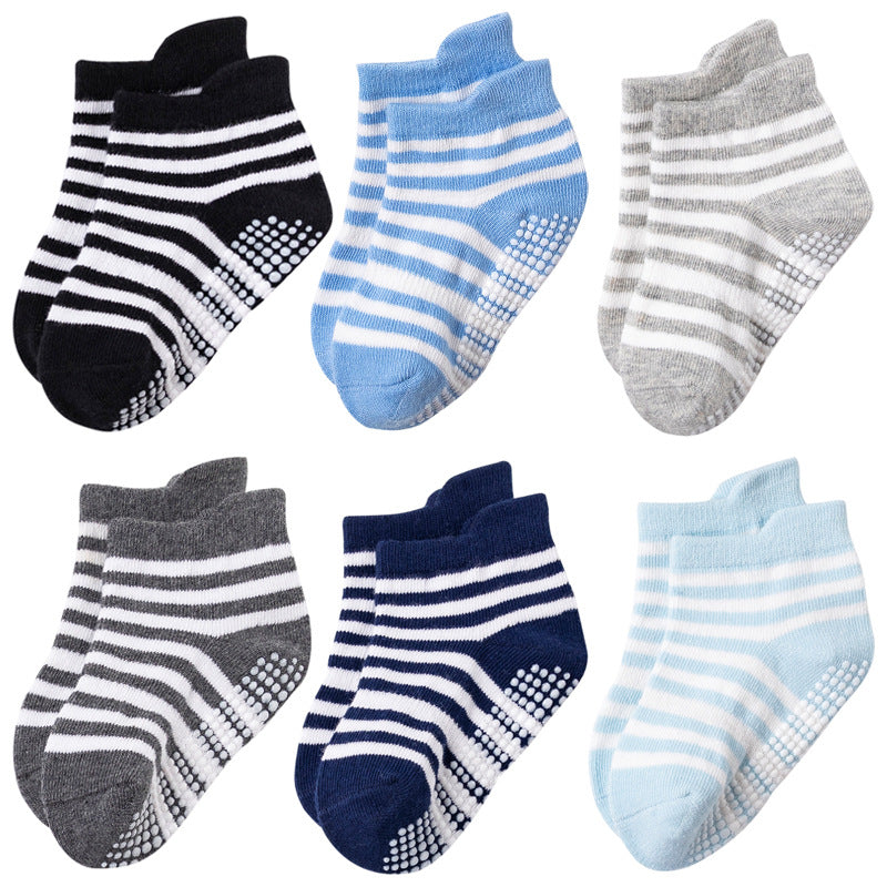 Amazon anti-skid dispensing children's socks spring, summer and autumn children's socks baby socks boys cotton boat socks children's socks C017