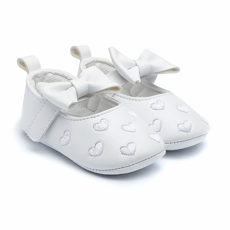 Special offer 0-1 year old baby toddler shoes baby shoes soft sole princess shoes heart-shaped princess shoes toddler shoes
