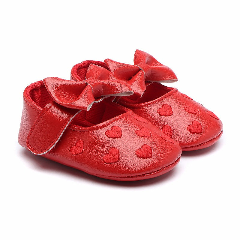 Special offer 0-1 year old baby toddler shoes baby shoes soft sole princess shoes heart-shaped princess shoes toddler shoes