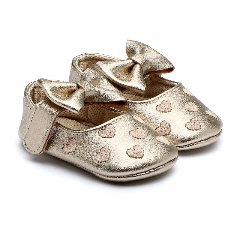 Special offer 0-1 year old baby toddler shoes baby shoes soft sole princess shoes heart-shaped princess shoes toddler shoes