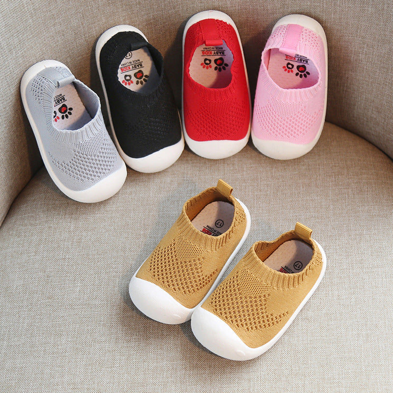 Children's shoes 2020 spring and autumn new baby toddler shoes baby soft sole boys and girls knitted indoor shoes wholesale