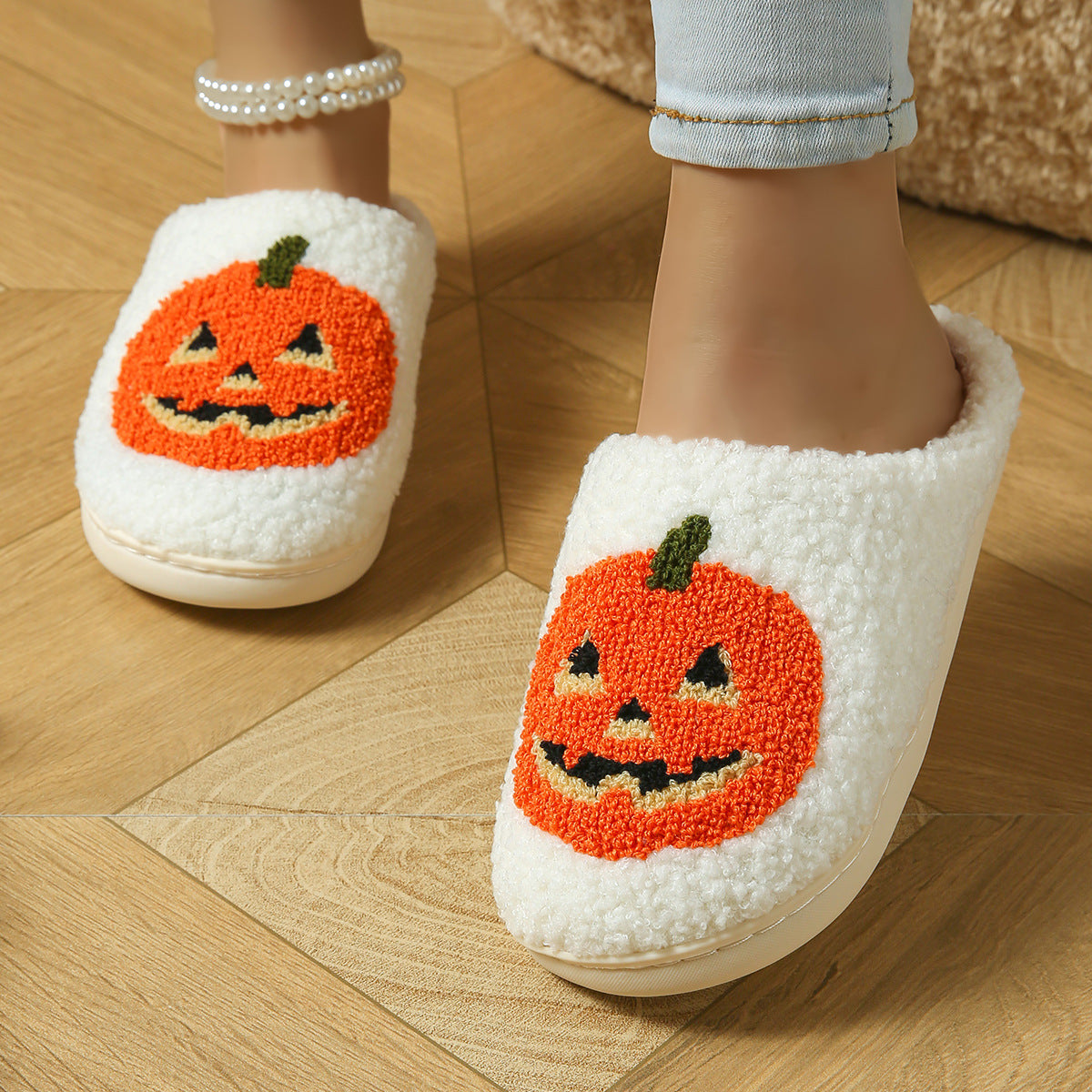 Factory direct supply cross-border Halloween cotton slippers home cartoon cotton slippers home slippers room household slippers wholesale