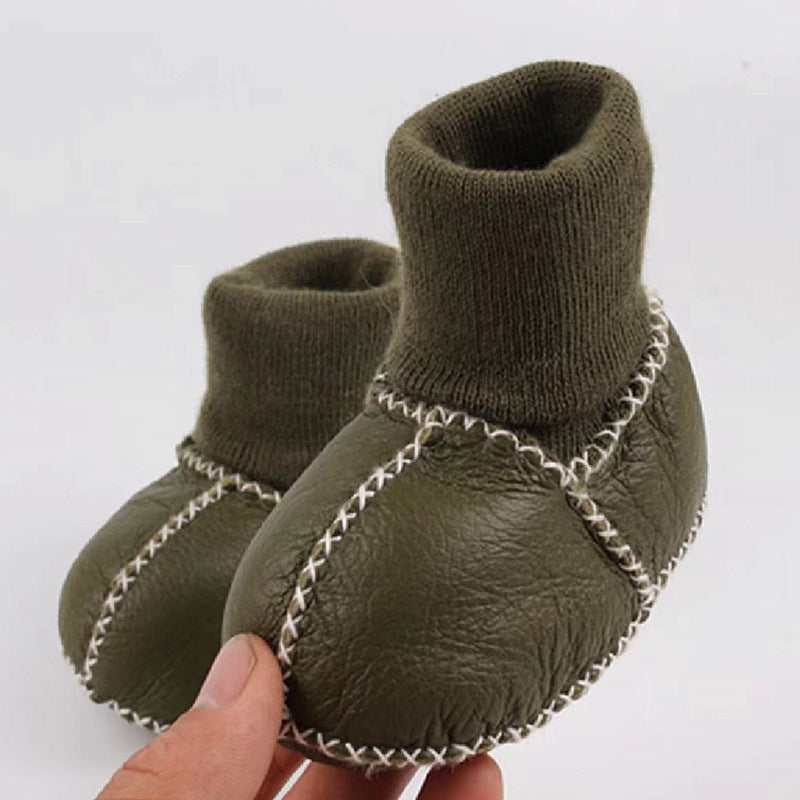 Sheepskin and fur integrated baby shoes and socks keep warm and velvet autumn and winter baby cotton shoes soft soles will not fall off toddler shoes newborn