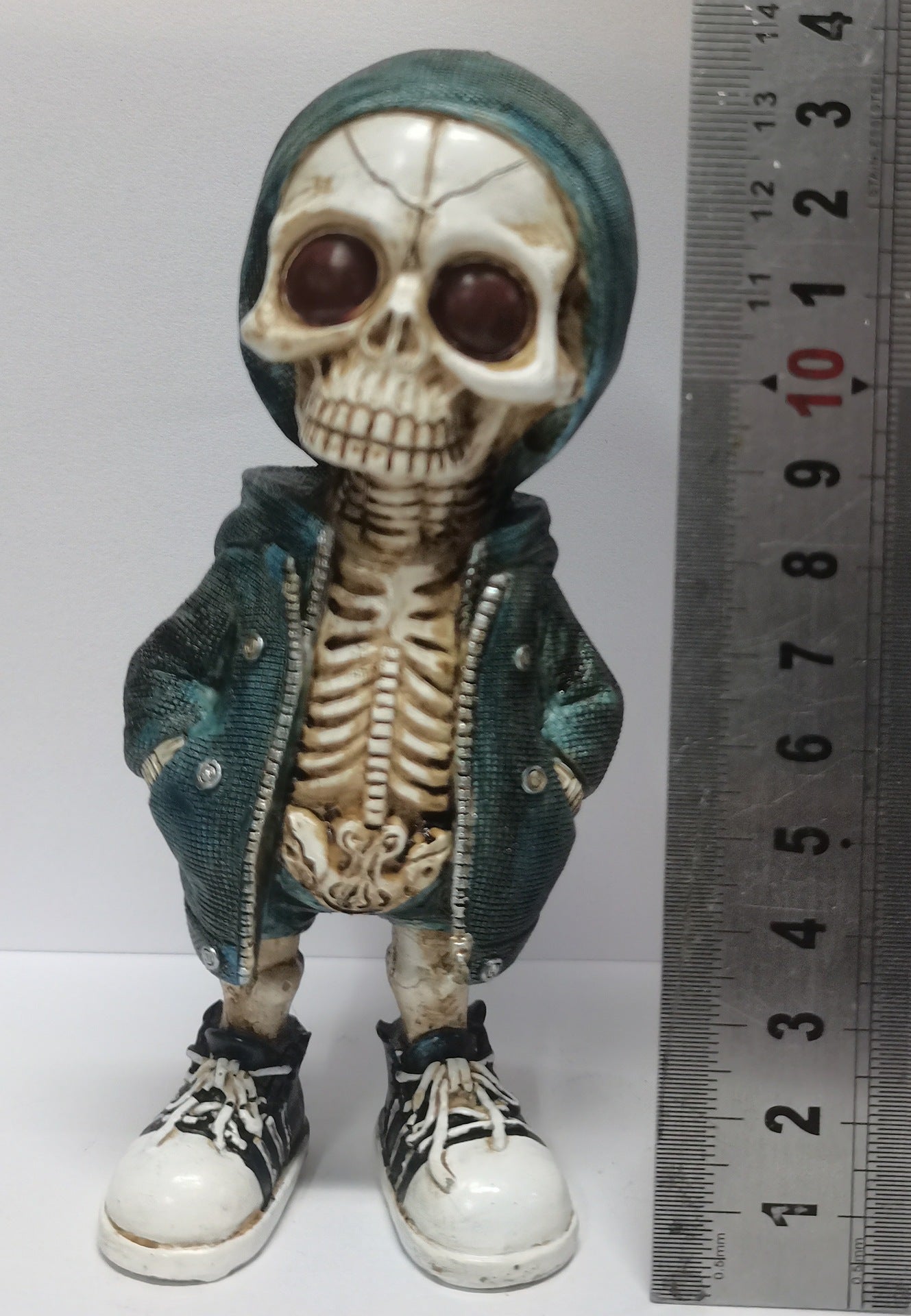 Spot cross-border new cool skeleton figure Halloween skeleton puppet resin ornaments