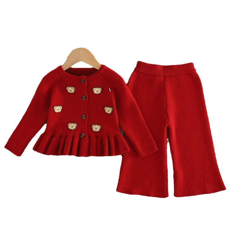Girls sweater and pants suit red knitted two-piece suit 2023 autumn and winter baby girl bear stylish top straight tube
