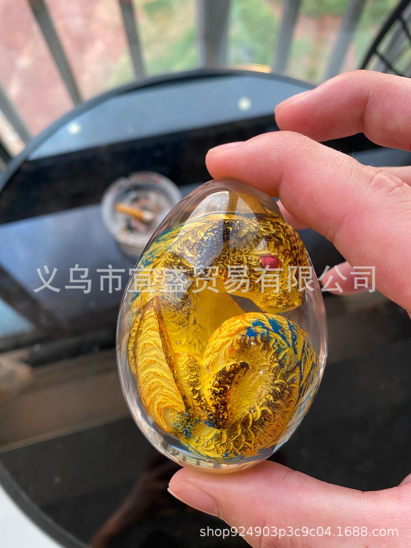 Halloween cross-border new dragon egg lava base resin luminous dinosaur egg decoration home furnishings decoration egg