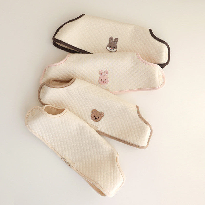 ins Korean version of bear baby carrier bib towel baby universal sucking belt chest bite towel shoulder waist stool accessories