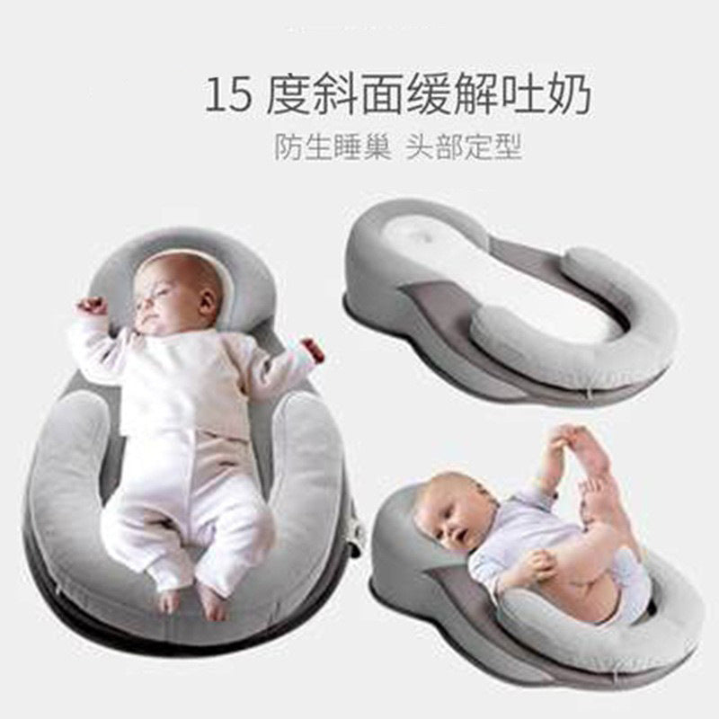Yoyokids source manufacturer baby anti-vomiting slope pillow anti-deviation shaped pillow baby pillow foreign trade