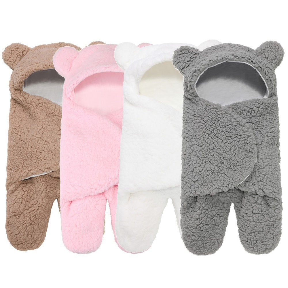 Autumn and winter outdoor blankets for cold protection and warmth, newborn baby cuddling blankets, newborn swaddles, soft and light