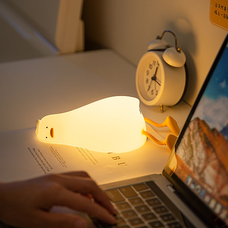 Silicone pat lamp night light panda pat lamp soft light eye protection voice control night light