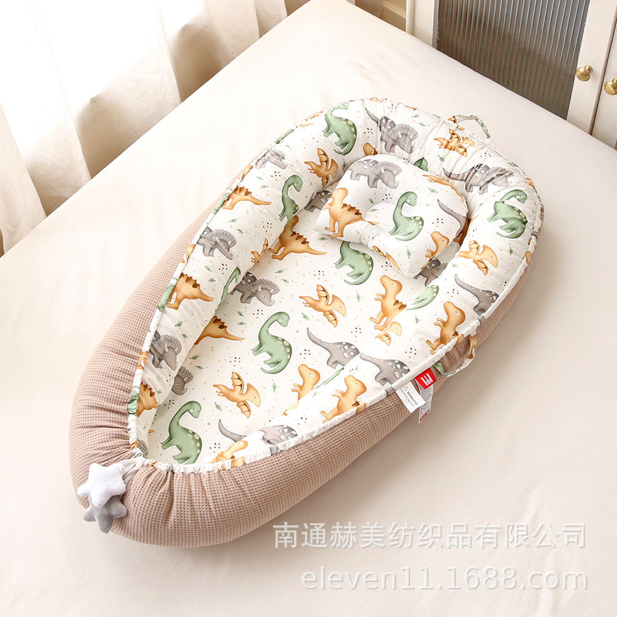 Hemei honeycomb breathable detachable and washable portable baby bed mid-bed bionic baby nest baby pillow travel baby bed