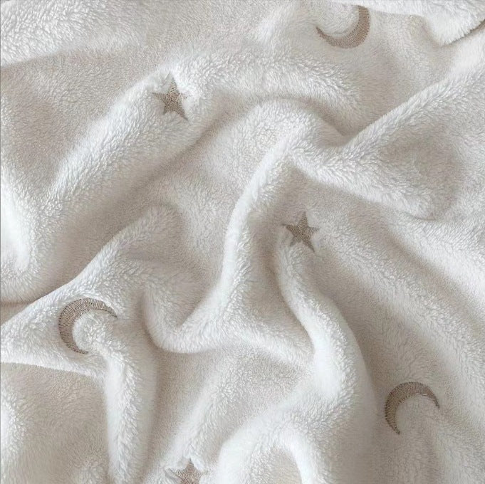 Korean Ins style new baby blanket hug blanket baby going out blanket children embroidery autumn and winter nap blanket