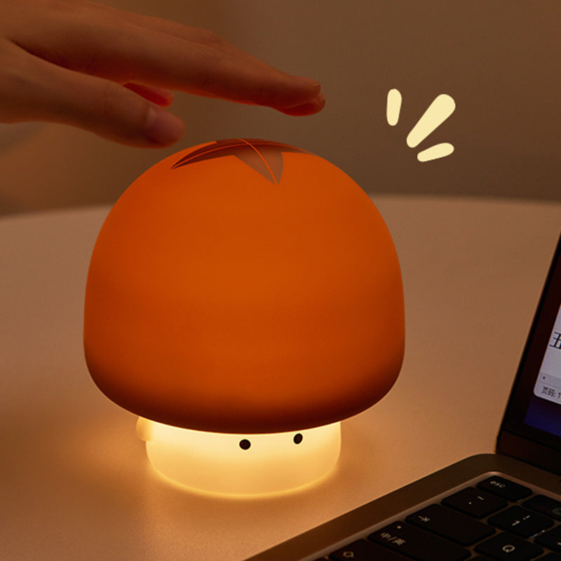 Cross-border cloud silicone night light pat light charging desk lamp baby special night light net celebrity bedside lamp ornaments