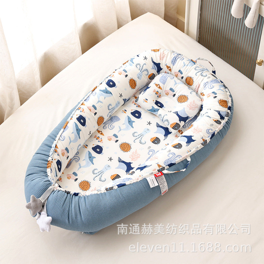 Hemei honeycomb breathable detachable and washable portable baby bed mid-bed bionic baby nest baby pillow travel baby bed