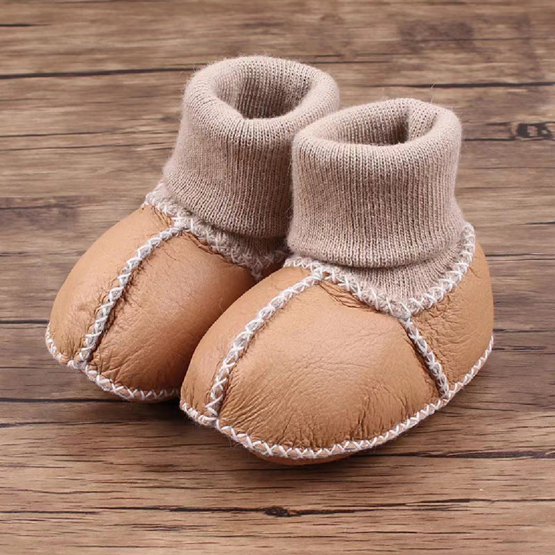 Sheepskin and fur integrated baby shoes and socks keep warm and velvet autumn and winter baby cotton shoes soft soles will not fall off toddler shoes newborn