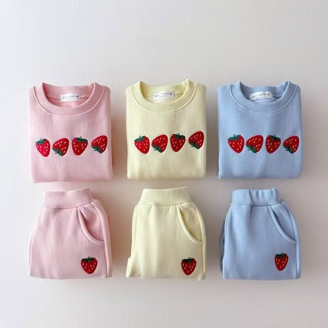 2025 Korean version of children's spring and autumn new cotton suits for boys and girls baby strawberry embroidered sweatshirts all-match two-piece suits cross-border
