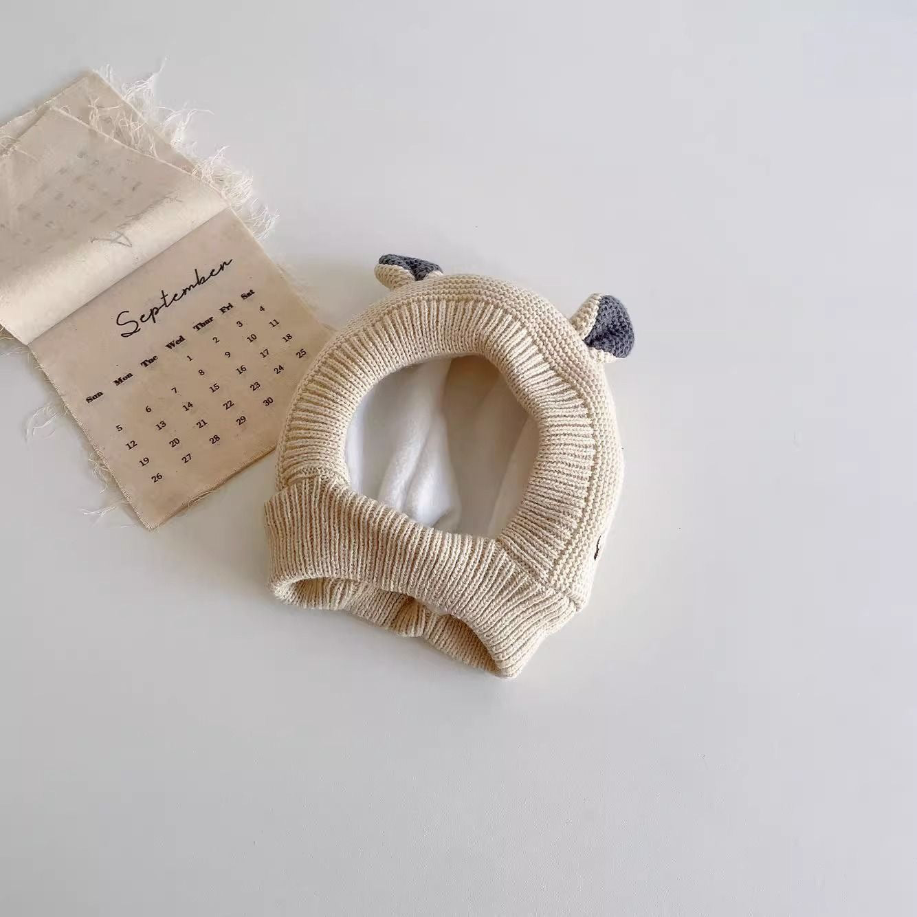 Winter plus velvet thickened children's baby rabbit ears ear protection baby boys and girls knitted hat cute wool hat