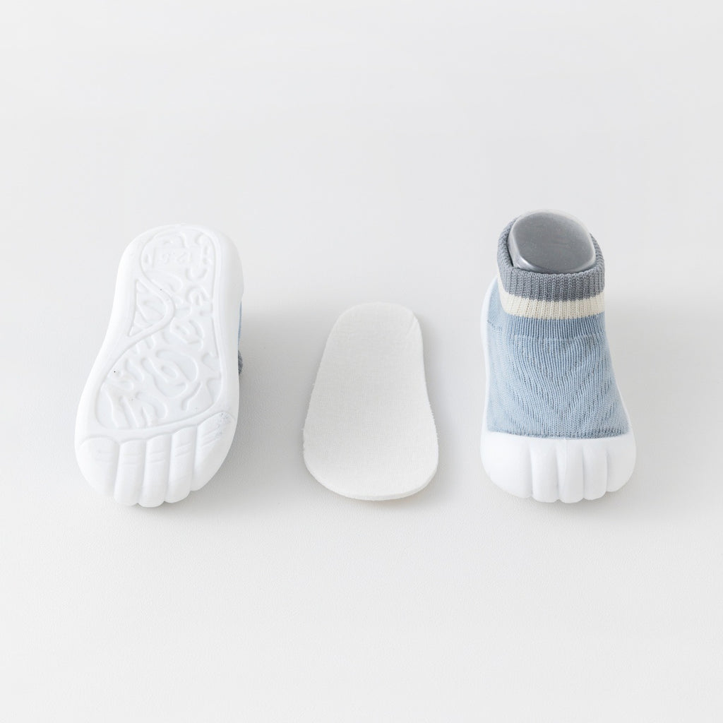 Baby floor socks autumn and winter new products non-slip children's soft-soled shoes and socks baby indoor cool boys and girls toddler shoes and socks