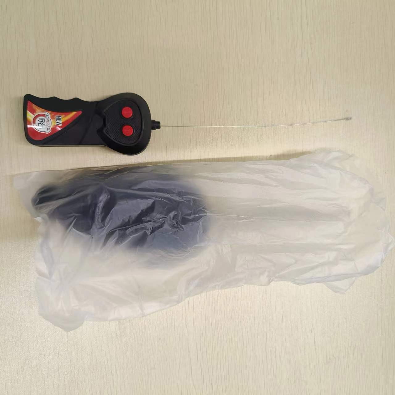 Flocking remote control mouse electric prank animal model children's pet toy to tease dogs and cats interactive products