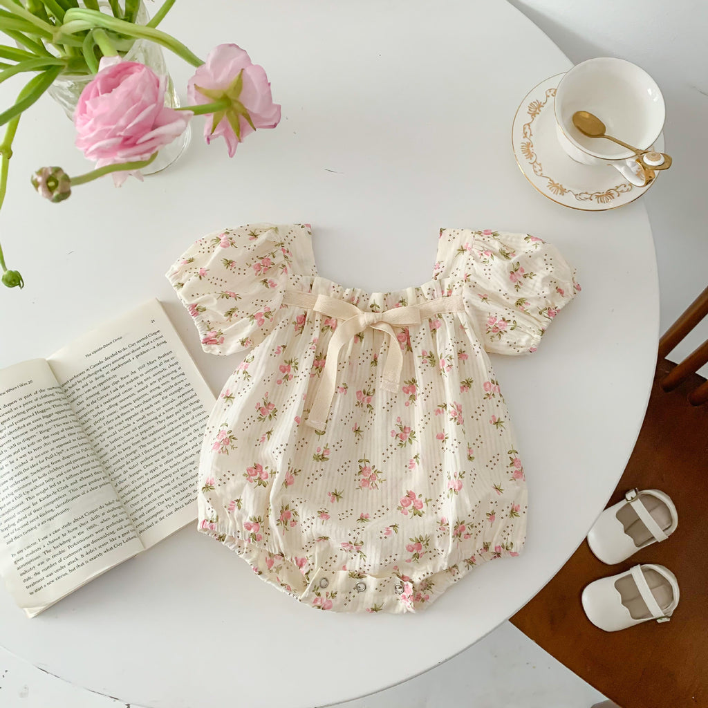 2023 Summer Infant and Toddler Jumpsuit Small Floral Bow Knot Baby Girl Puff Sleeve Harness Covered Romper