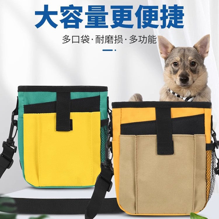New pet feeding bag outdoor convenient dog snack bag dog outdoor pet training bag snack bag