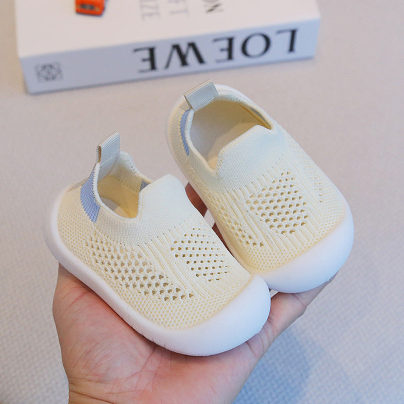 Spring and summer children's baby breathable flying mesh shoes baby anti-collision soft bottom toddler shoes boys and girls sugar casual shoes wholesale