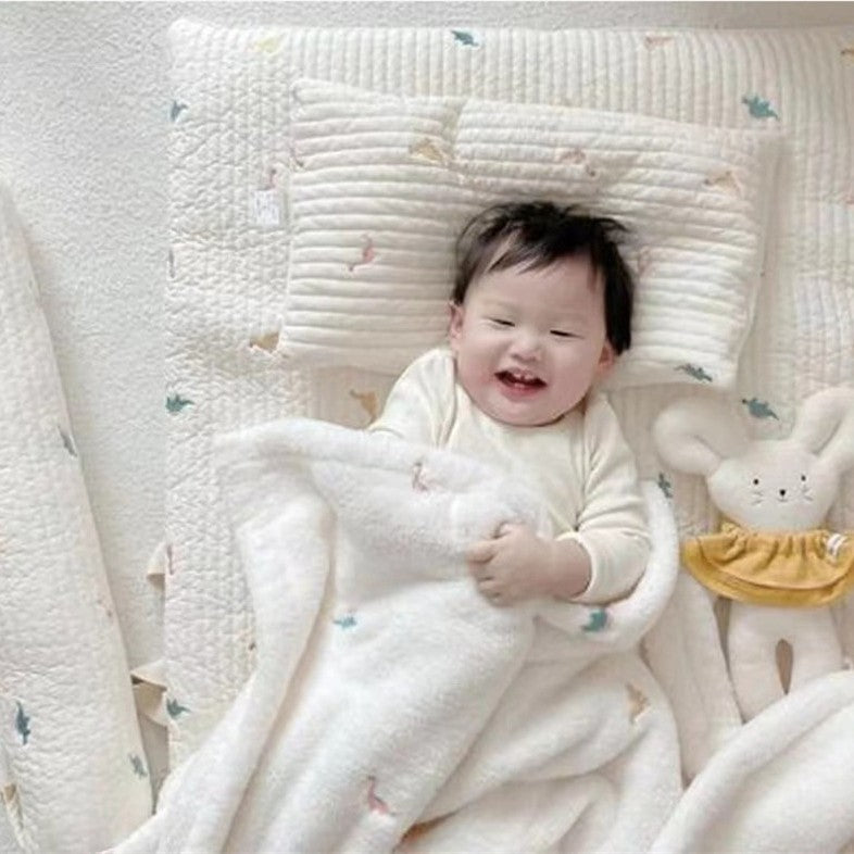 Korean Ins style new baby blanket hug blanket baby going out blanket children embroidery autumn and winter nap blanket