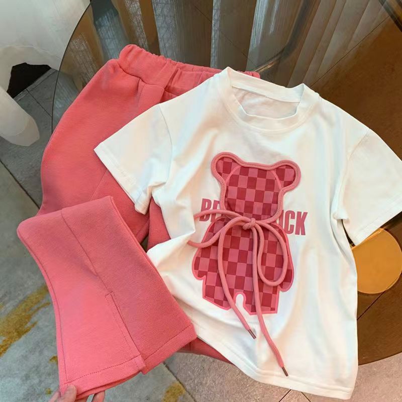 Summer new cartoon print T-shirt flared pants stylish bear baby girl short-sleeved net celebrity suit two-piece suit