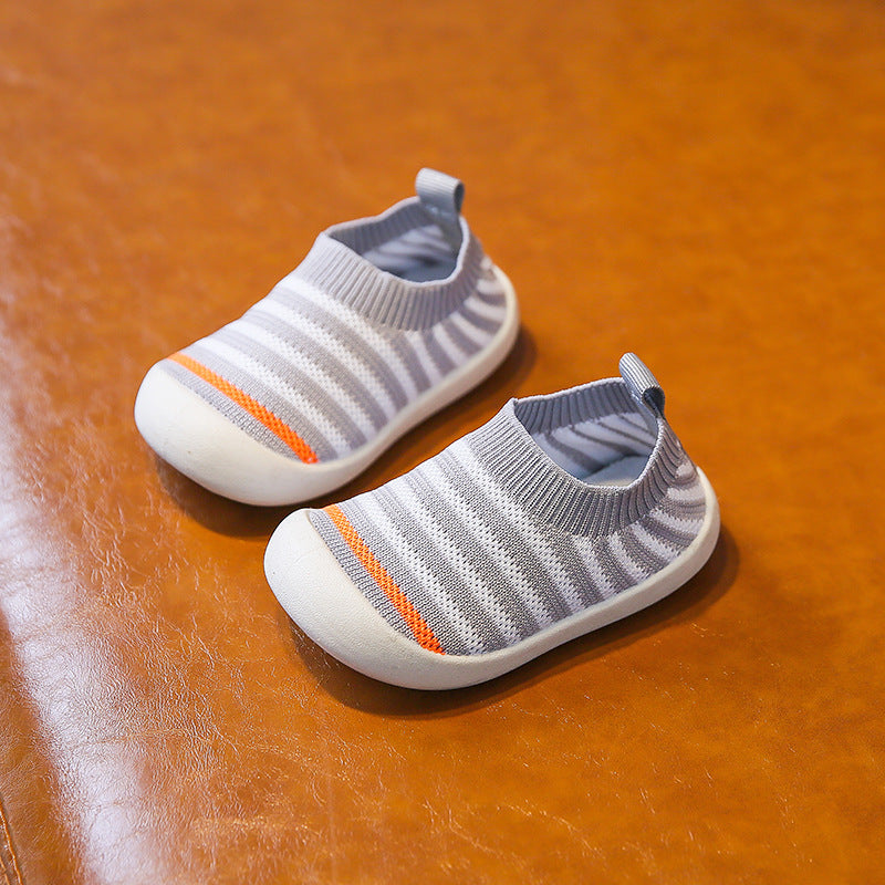 Baby toddler shoes soft bottom breathable flying woven spring and autumn baby shoes 2021 new one-year-old 1-3 non-slip knitted