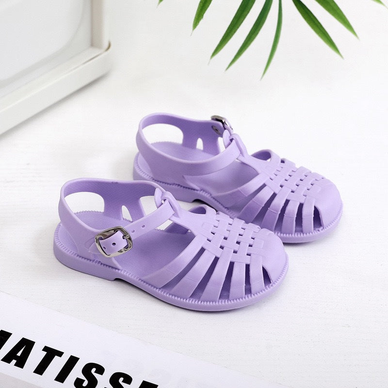 Summer children's jelly shoes baby toddler shoes for middle and large boys and girls with closed toe Roman shoes with soft bottom and flat bottom hole shoes