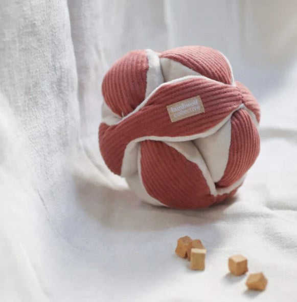 Cross-border new product Squeaky Snuffle Ball Nose Ball Pet Dog Chewing Squeaky Plush Toy