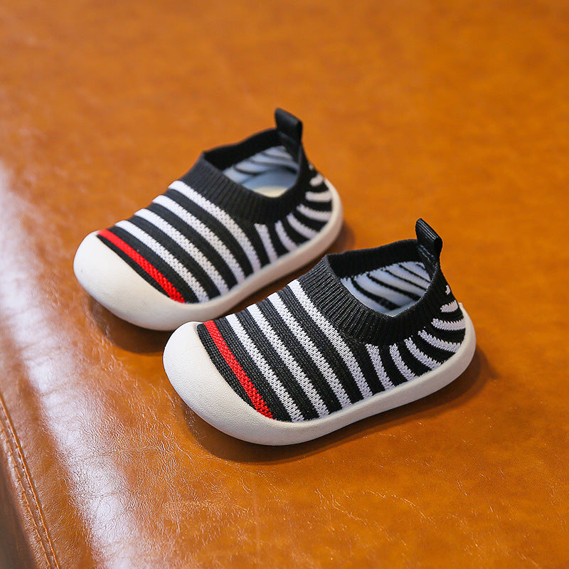 Baby toddler shoes soft bottom breathable flying woven spring and autumn baby shoes 2021 new one-year-old 1-3 non-slip knitted