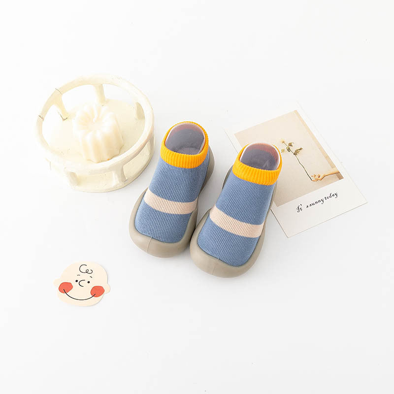 2022 spring and autumn short breathable socks shoes baby casual indoor floor toddler shoes soft bottom non-slip spot socks shoes