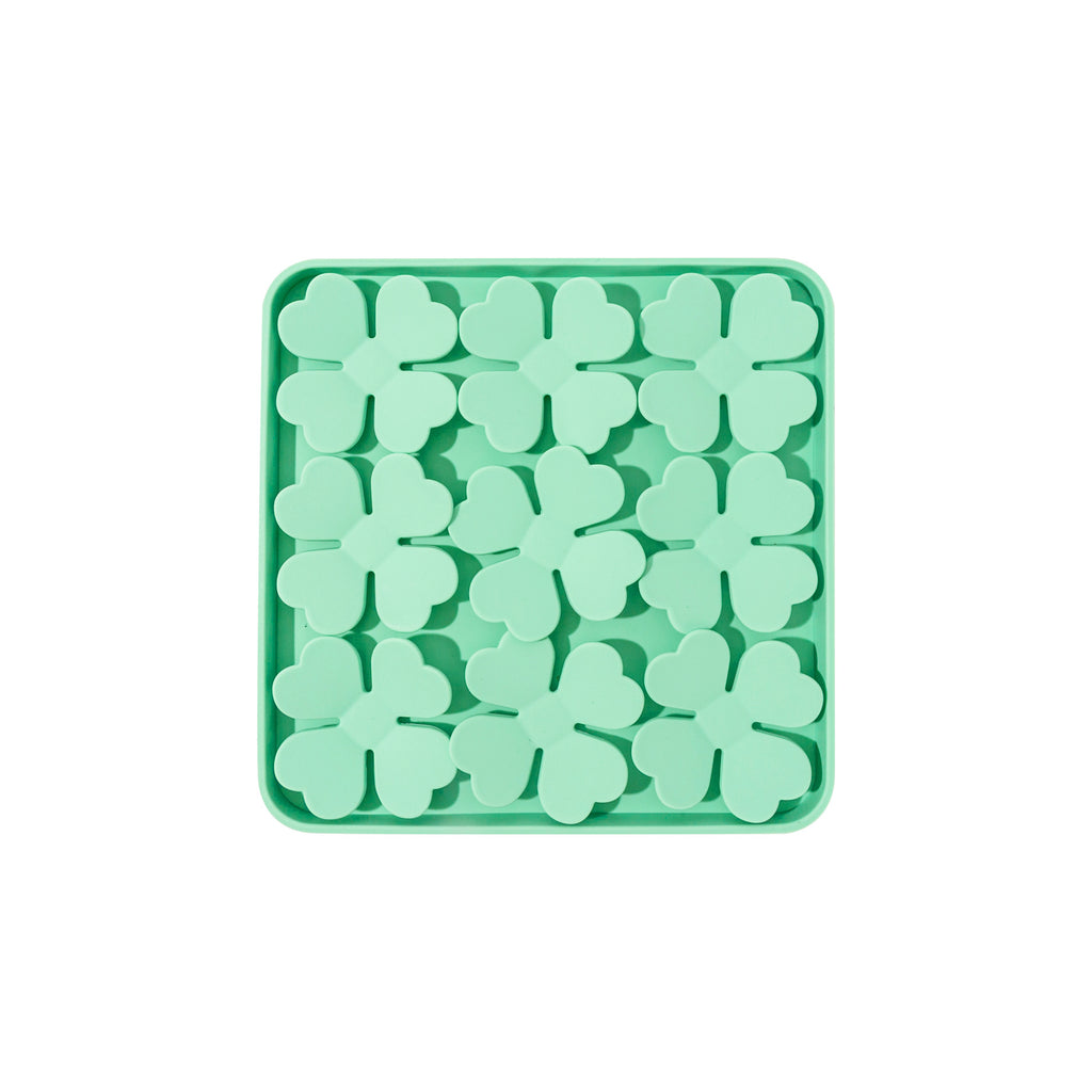 Dog slow food bowl food grade silicone licking pad licking plate pet cat educational leaking food hiding toy with suction cup