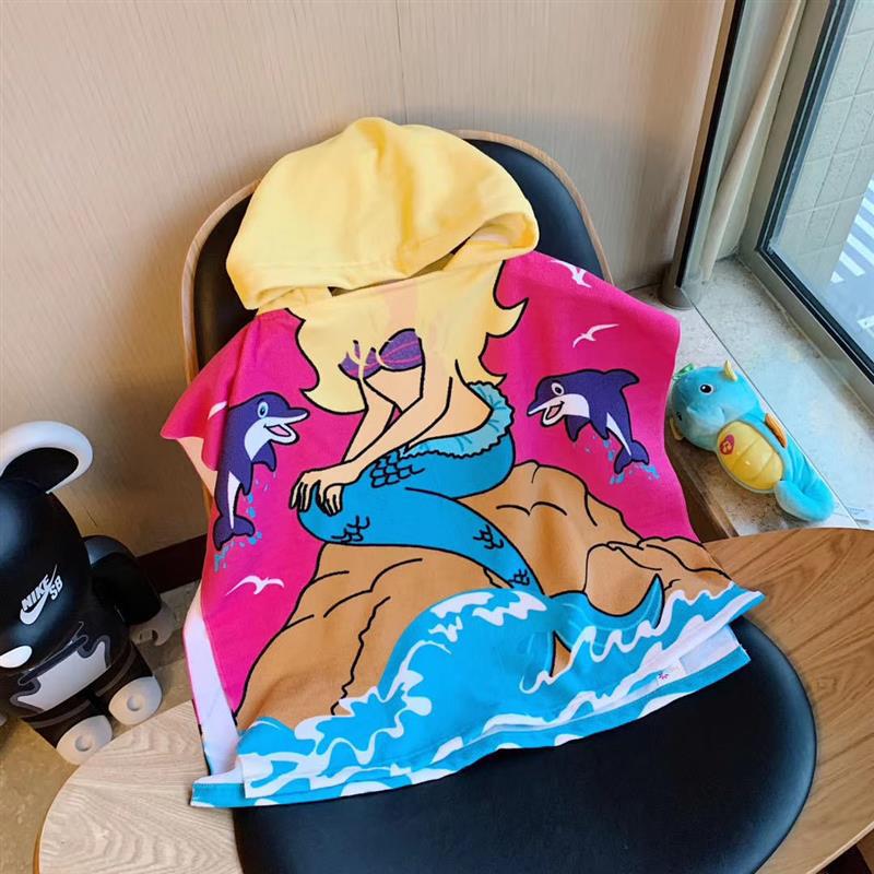 Cartoon Children's Bath Towel Cape Wearable Hooded Cape Baby Bath Absorbent Quick-Drying Beach Towel Bathrobe Towel