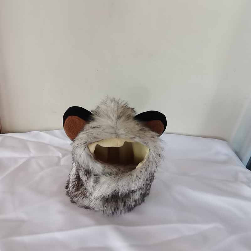 Halloween costumes for cats and dogs to be cute, universal adjustable Velcro autumn and winter lion transformed pet hat