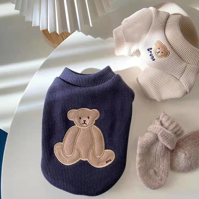 Small and medium-sized dogs, dogs, cats, warm methods, bulldogs, teddy bears, pet supplies, clothes, bottoming shirt supplies