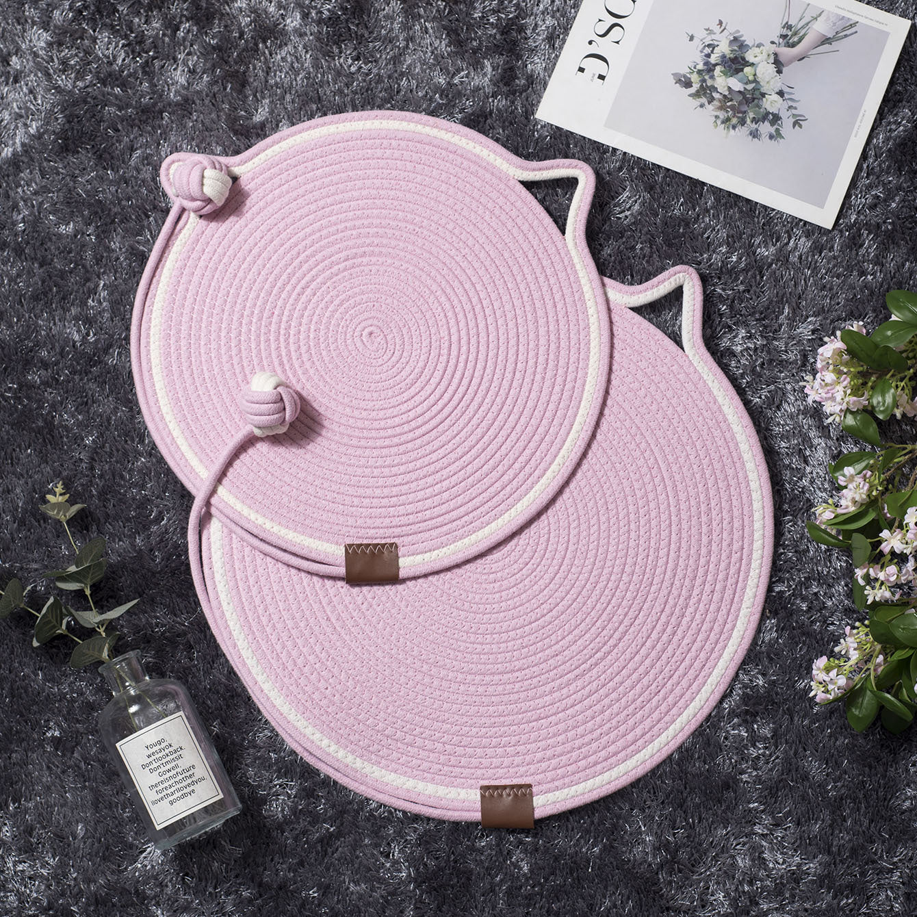 Cross-border cotton rope woven cat scratching mat toy ball integrated cat sleeping mat scratch-resistant wear-resistant washable pet mat