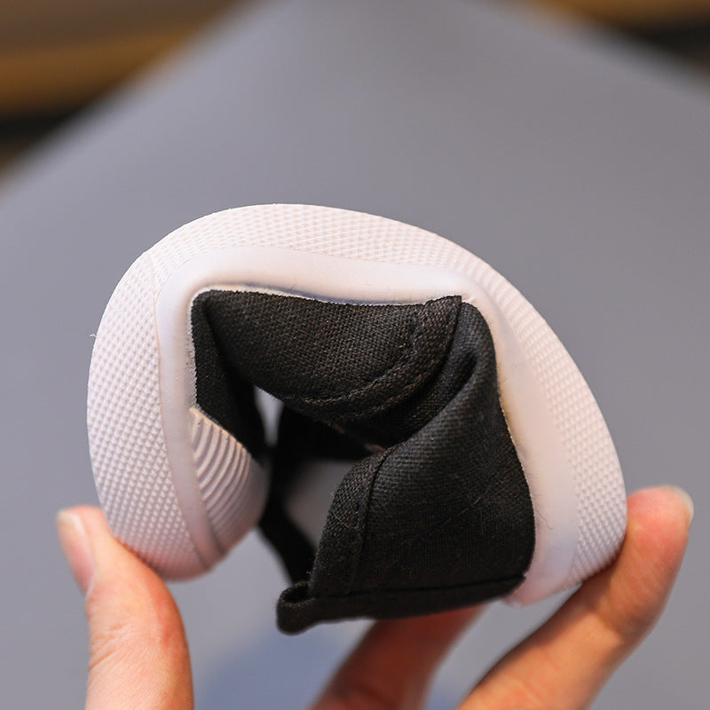 Children's shoes spring and autumn new one-step children's canvas shoes baby soft-soled shoes student kindergarten white indoor wholesale