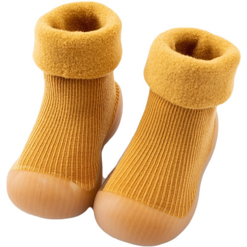 Autumn and winter baby solid color soft sole non-slip toddler shoes children's mid-tube indoor snow warm socks shoes plus velvet thickening