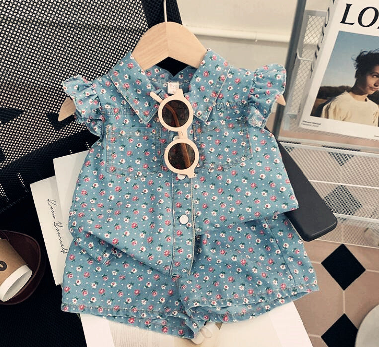 2024 Summer Girls Flying Sleeve Denim Printed Suit Baby Girl Fashion Single-Breasted Top Shorts Two-piece Suit