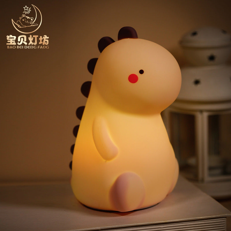 Small night light girl heart rechargeable bedroom bedside sleep pat lamp cute soft light baby feeding eye protection table lamp